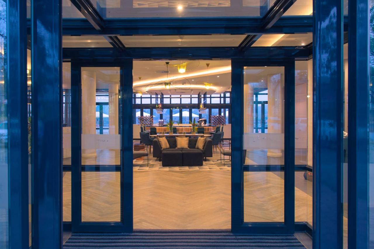 Garden Court Kitwe Hotel Kültér fotó