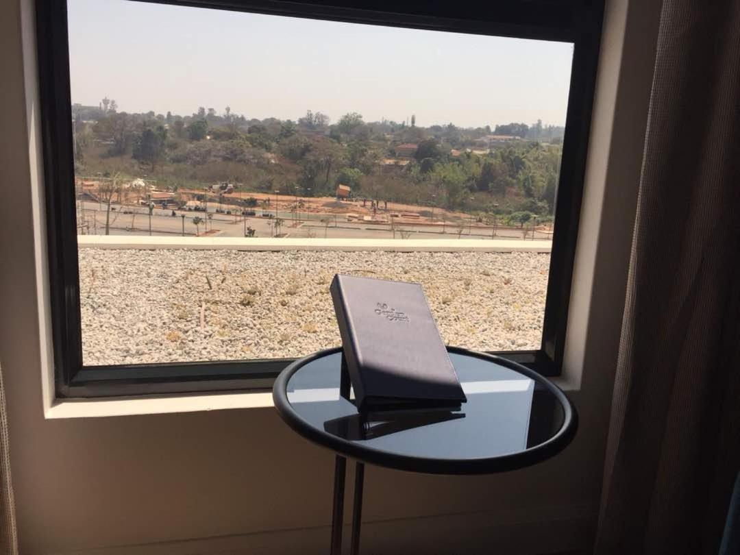 Garden Court Kitwe Hotel Kültér fotó