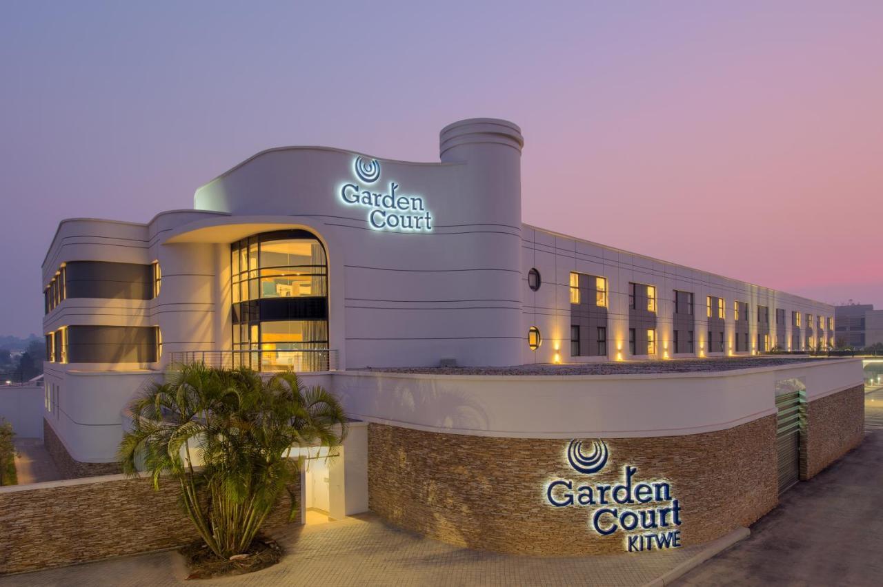 Garden Court Kitwe Hotel Kültér fotó